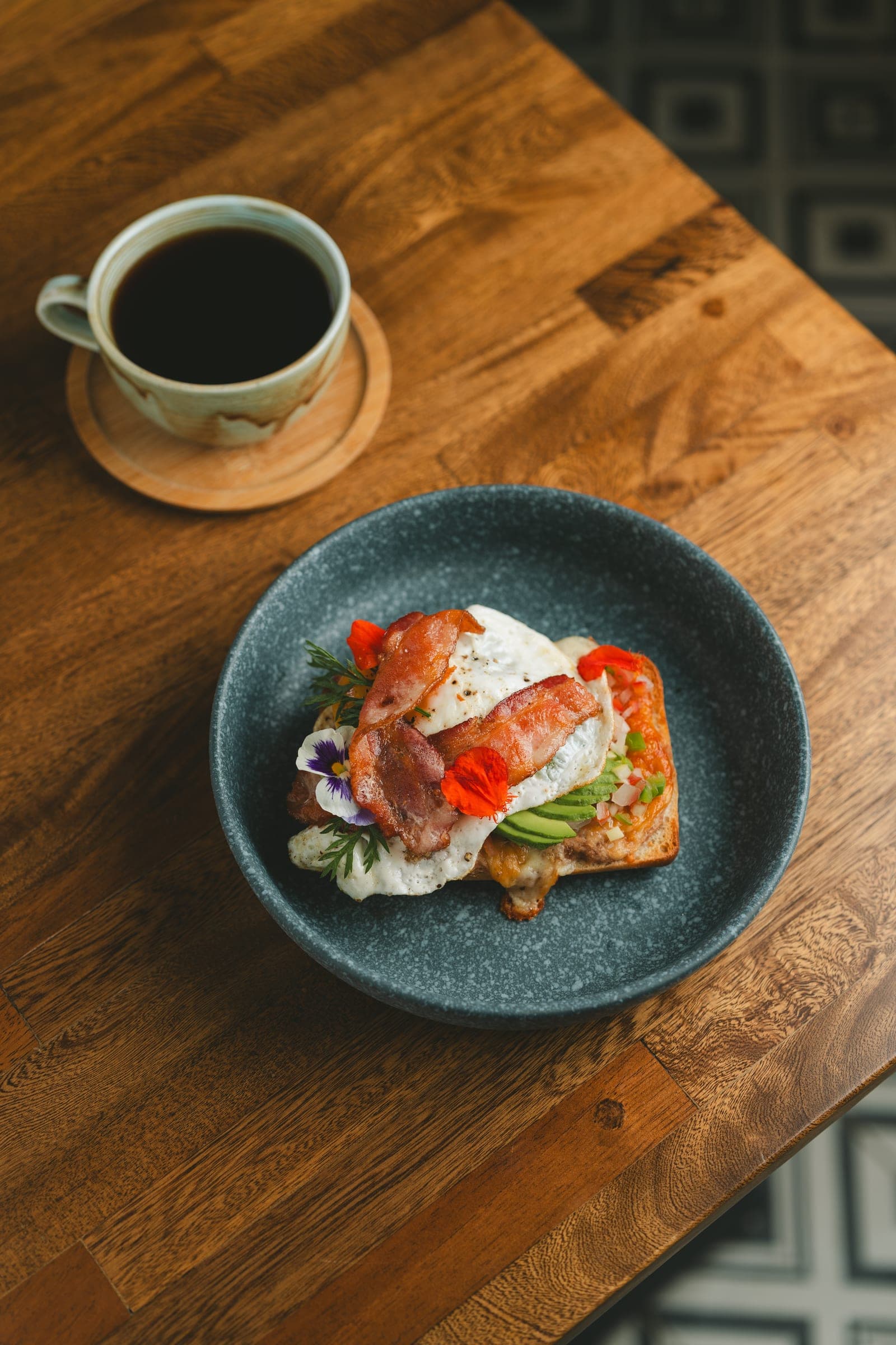 Olivea Café Wine Bar — café de especialidad y desayuno del huerto en Valle de Guadalupe